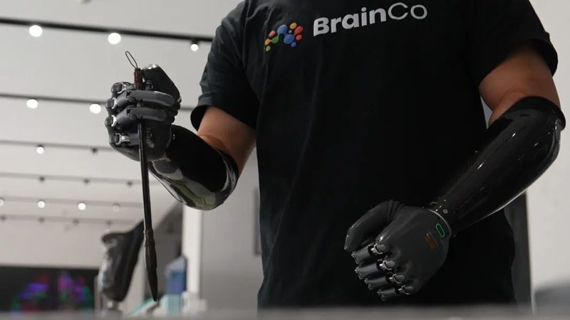 研发外包与内包：人员管理的策略与挑战